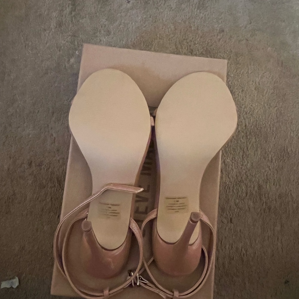Brand New Steve Madden Sandals